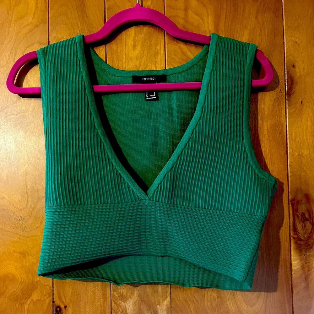 Forever 21 Crop Top Vest